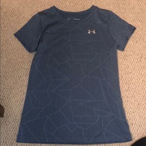 Under Armour short sleeve shirt